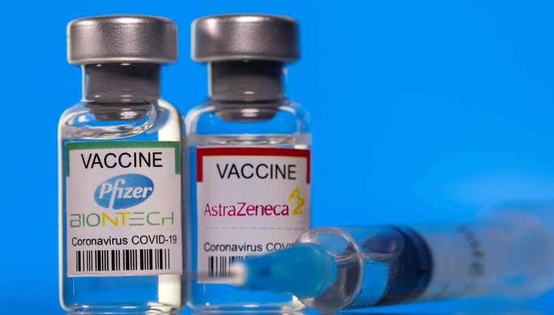 Mix di vaccini in Campania: «Sì alla vaccinazione eterologa»