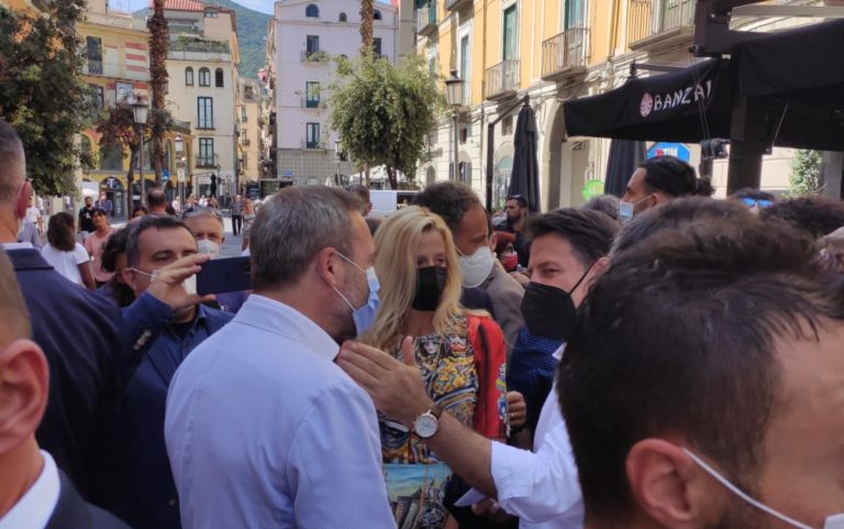 Conte (Leu) saluta l’ex premier a Salerno: “Nostra coalizione a servizio della società”