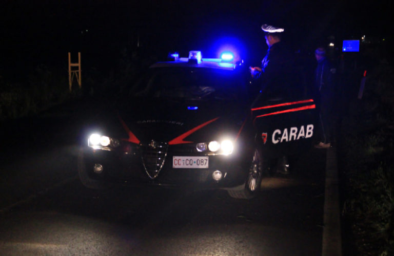 Estorsione, danneggiamento e riciclaggio: blitz dei carabinieri nel salernitano