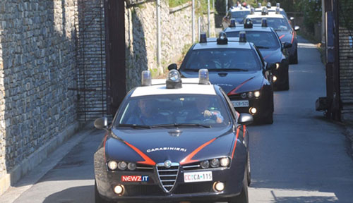 Operazione “Delizia”, spacciavano droga con ambulanza: carabinieri arrestano 56 persone