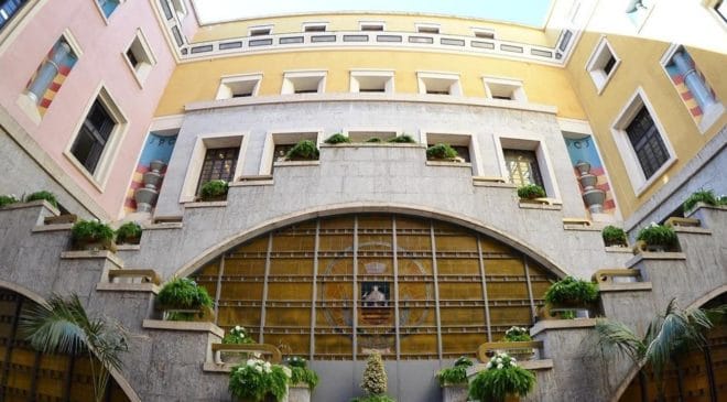 “Natella incapace, Napoli gli ritiri le deleghe”, i consiglieri di opposizione scrivono al sindaco