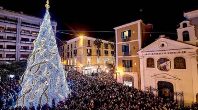 Salerno, dal 1 dicembre torna la tassa di soggiorno