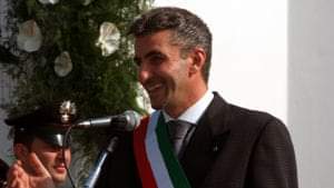 Pugliano, sindaco imputato per falso in bilancio: “Progetto Comune” parte civile