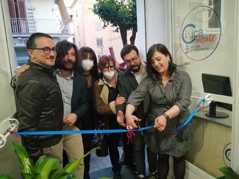 Battipaglia, Civica Mente ha una nuova casa: inaugurata la sede in via Buozzi