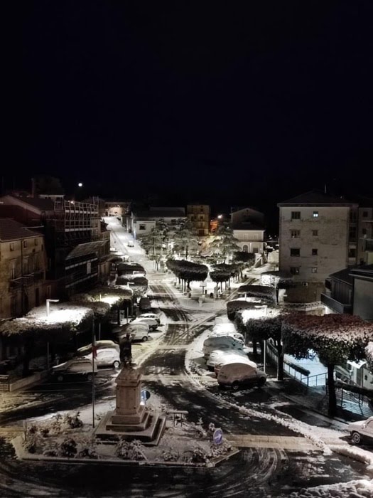 Maltempo: neve nel Salernitano, Vallo di Diano e Tanagro le zone più colpite