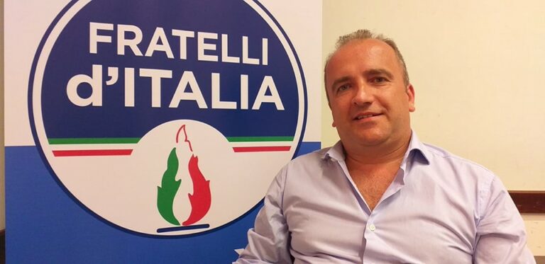 Campania, Iannone (FdI): “De Luca e Schlein sono come i Capponi di Renzo”