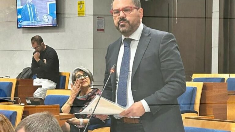 Salerno, Tommasetti (Lega): “Bilancio alterato e maggioranza spaccata”