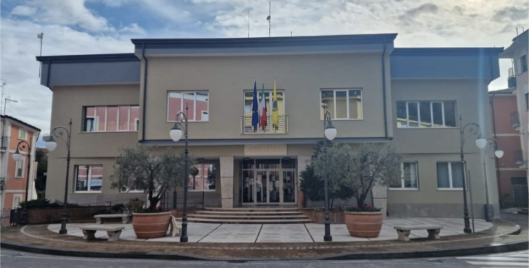 San Cipriano, lettere minatorie, l’ex sindaco Gennaro Aievoli rinviato a giudizio