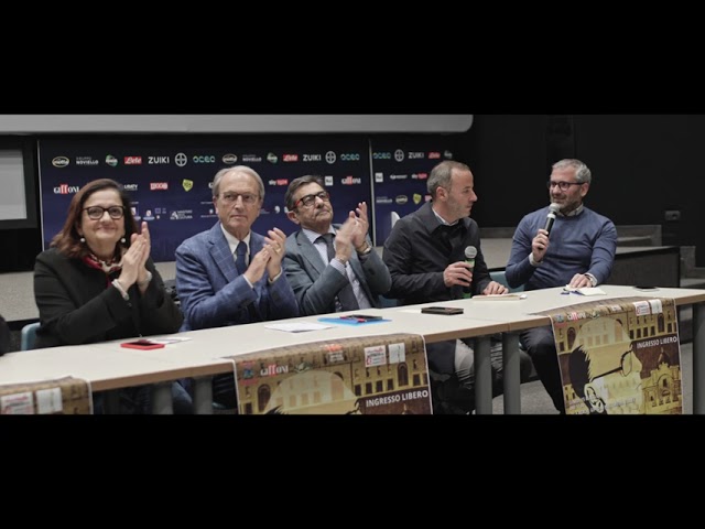 ‘La Giunta’di Alessandro Scippa a Giffoni Valle Piana: il dibattito completo prima della proiezione