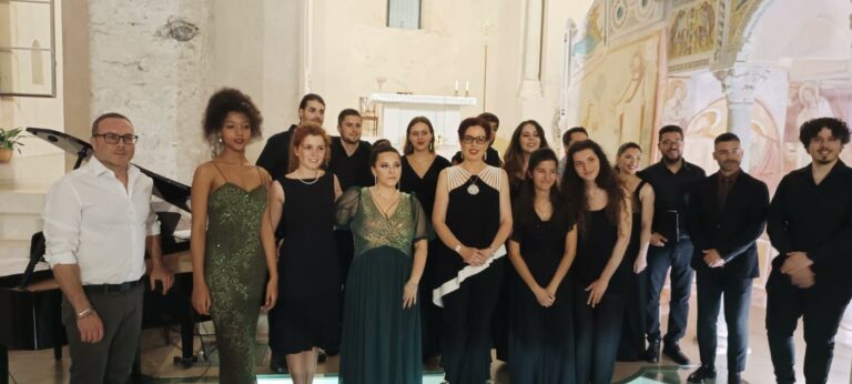 Ravello, giovani e musica: in autunno il concorso “Scuola Cantorum”, attesi decine di cori amatoriali e professionali