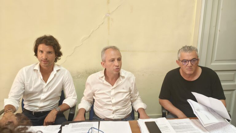Celano, Santoro e Ventura: “Subito le dimissioni della Adinolfi e del sindaco Napoli”